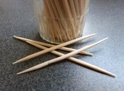 Зубочистка – незамінна помічниця у побуті