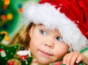 Из Украины хотели незаконно вывезти детские новогодние костюмы 