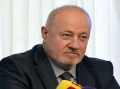 Виктор Чумак требовал назначить ему пенсию 135 тыс грн, поскольку "16 дней служил в армии"