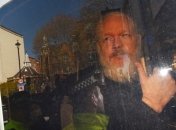 Отец Ассанжа хочет, чтобы сына экстрадировали на родину в Австралию