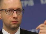Яценюк: Мы боремся не с ополченцами, а с регулярной армией РФ