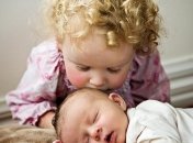 В украинских детдомах морят голодом детей-инвалидов