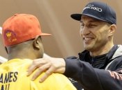 Башир: Посоветовал бы Кличко драться с Уайлдером или Паркером