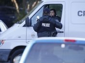 Хэллоуин в США: мужчина в костюме Санта-Клауса устроил стрельбу по гостям