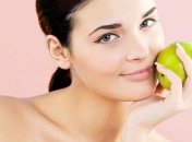 Как правильно ухаживать за пористой кожей лица? 