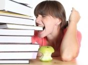 Как помочь выпускнику сдать экзамены: 8 советов родителям