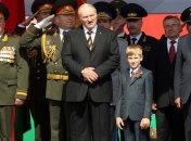 Сын терзает Лукашенко