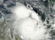 На Австралию обрушился циклон "Натан"