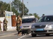 Через КПВВ в зоне АТО за сутки проехали почти 4 тысячи автомобилей