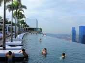 Уникальный отель с лучшим видом на Сингапур (Фото) 