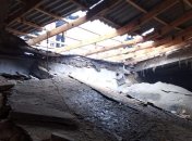 В школе под Николаевым произошел взрыв в школе - бетонная плита придавила человека (фото)