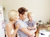 Безопасность детей в квартире: что могут сделать родители