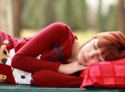 Врачи рассказали, почему вредно спать днем