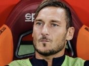 Фаны "Ромы" освистали Спалетти, оставившего Тотти в прощальном матче на скамейке 