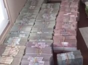 С территории "ДНР" пытались вывезти около миллиона гривен