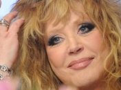 Алла Пугачева рассказала, что страдает от болезни глаз