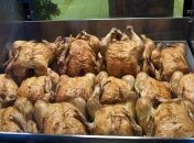 В Нигерии изъяли жареных цыплят с кокаином