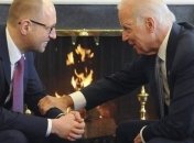 Яценюк встретился с Байденом, обсуждали поддержку Украины