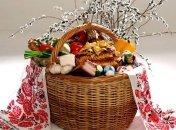 В Житомире собрали рекордную по размерам пасхальную корзину для солдат АТО