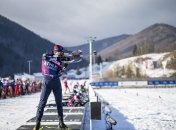 Біатлоніст на вогневому рубежі ЧЄ-2024 у Словаччині