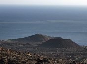 Вулканические озера разных стран