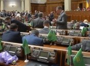 "Слуги народа утомили Зеленского"? Почему у президента заговорили о возможности роспуска Рады