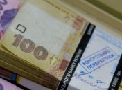 В следующем году минимальная зарплата вырастет на 100 грн