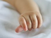 Младенец ожил перед кремацией