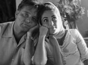 Появился уникальный шанс купить письмо самой Элизабет Тейлор