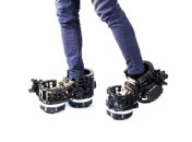 Взгляните на роботизированную обувь Ekto One: она позволяет "прогуляться" в VR (Фото, Видео)