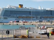Пасажирам із лайнера Costa Smeralda дозволили зійти на берег