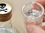 Стало відомо, скільки українців померли за час пандемії від перепою і "паленки"