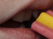 Жевательной резинке исполняется 165 лет