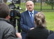  "Не хочу, щоб порізали на шматки країну": Лукашенко пояснив чому не йде з поста президента