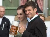 Мюллер: Игроки "Баварии" не будут напиваться на Октоберфесте