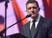 Відео дня: Антоніо Бандерас станцював канкан (Відео)