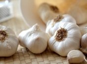 Чеснок: чем вреден и кому нельзя