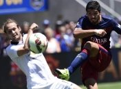 "Барселона" уступила "МЮ", а "Челси" переиграл по пенальти "ПСЖ" (Видео)