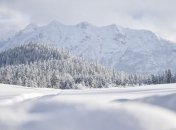 Европа в снегу: в Альпах - новые предупреждения о сходе лавин