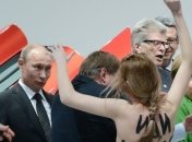 Путину понравилась акция FEMEN