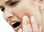 Медики рассказали, какие продукты могут "уничтожить" ваши зубы  