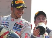 Льюис Хэмилтон выиграл Гран-при Италии, Петров — 15-й