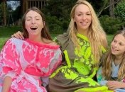 Оля Полякова підкорила мережу зйомкою з доньками