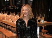 Кейт Бланшетт в черном