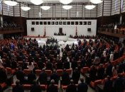 В Турции продлили ЧП еще на три месяца