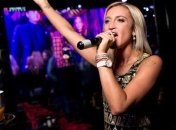 Ольга Бузова записала песню на стихи Сергея Есенина