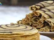 Все буде смачно. Полосатые блинчики от Лизы Глинской (видео)