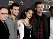 2 части финальной трилогии "Сумерек" - в 1 фильм