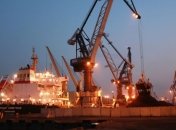 В Украину прибыло первое судно с американским углем