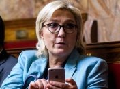 Марин Ле Пен лишили депутатской неприкосновенности